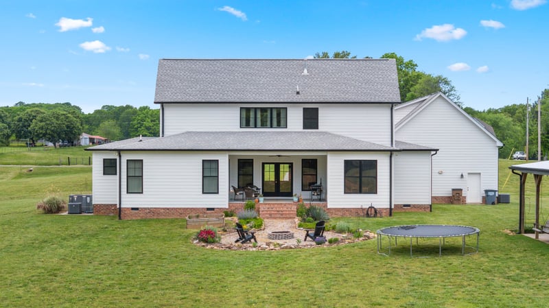 2555 Frank Abernathy Rd, Greenbrier, TN 37073