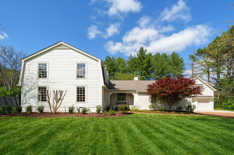 105 Century Oak Dr, Franklin, TN 37069
