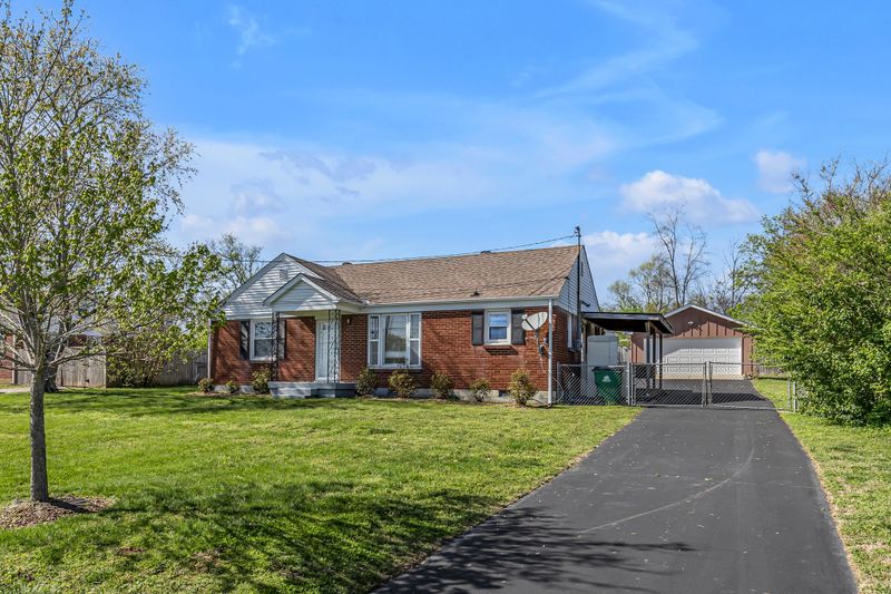 2322 Maplecrest Dr, Nashville, TN 37214