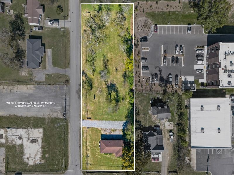 3606 Fairview Dr, Nashville, TN 37218