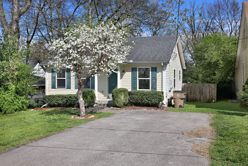 2114 Sadler Ave, Nashville, TN 37210