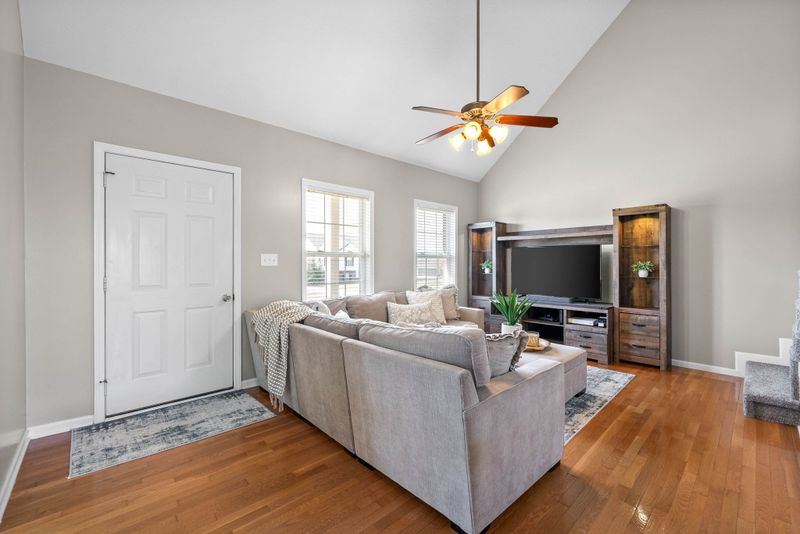 164 Jacob Dr, Pleasant View, TN 37146