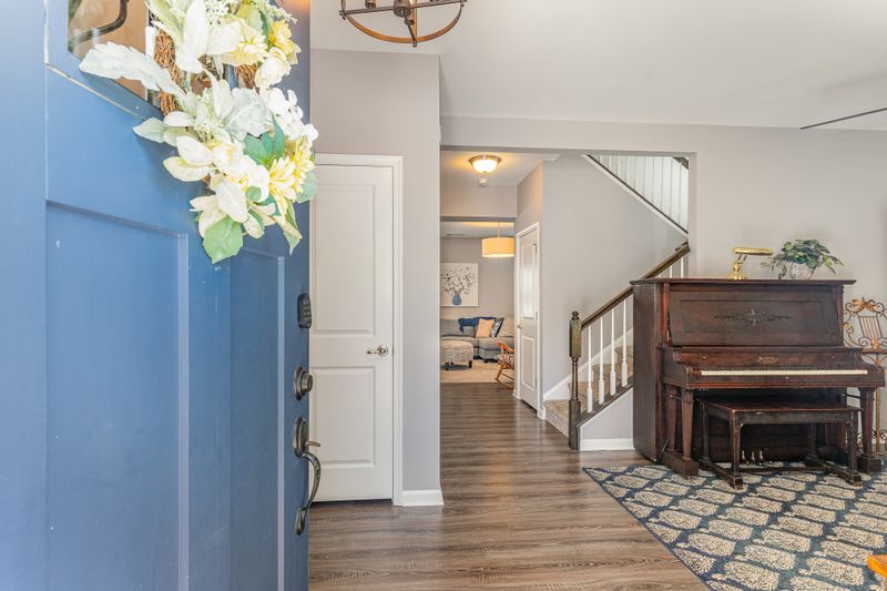 904 Fairdale Ct, Nashville, TN 37221