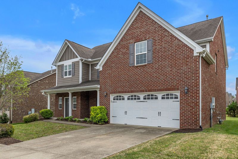 2183 Chaucer Park Ln, Thompsons Station, TN 37179