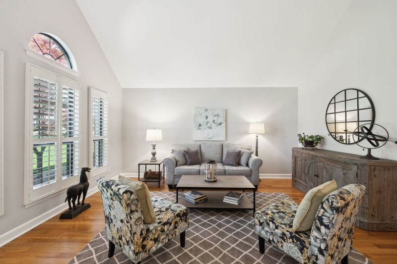 6053 Sunrise Cir, Franklin, TN 37067
