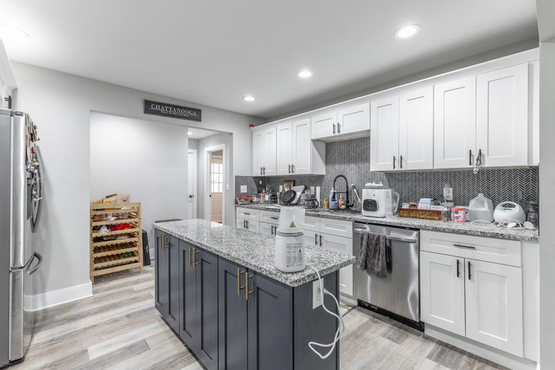 431 Pierce Dr, Ringgold, GA 30736