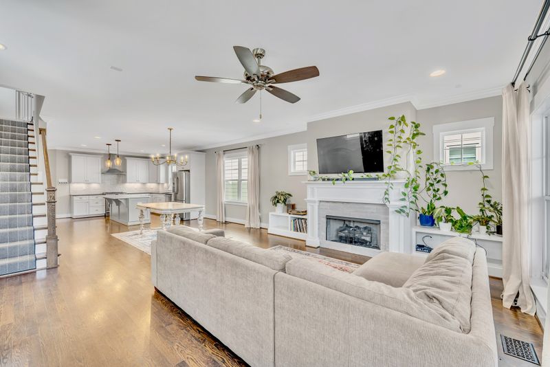 4705B Illinois Ave, Nashville, TN 37209