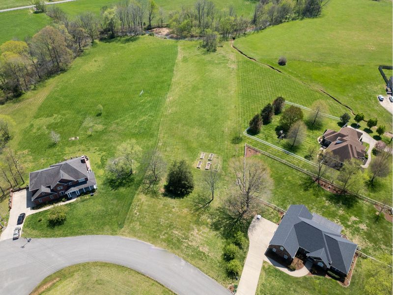 2007 Tammy Dr, Springfield, TN 37172