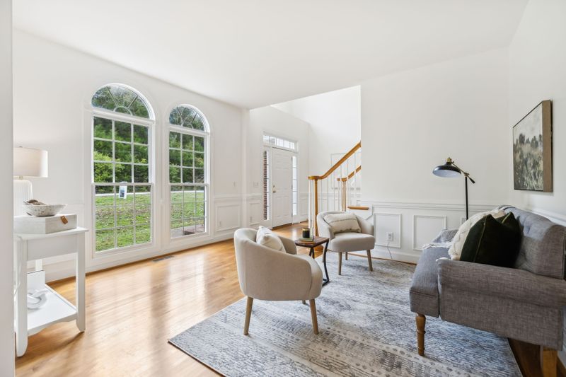 239 Spencer Creek Rd, Franklin, TN 37069