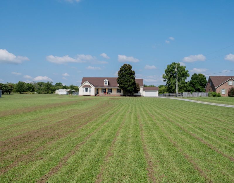 2380 Armstrong Valley Rd, Murfreesboro, TN 37128