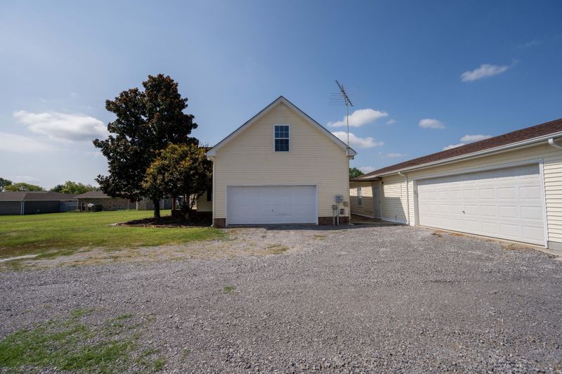 2380 Armstrong Valley Rd, Murfreesboro, TN 37128
