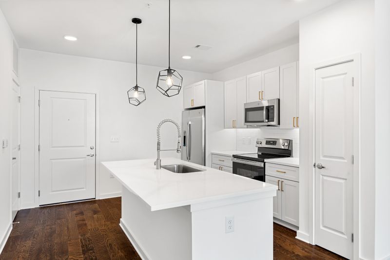 1677 54th Ave N #418, Nashville, TN 37209