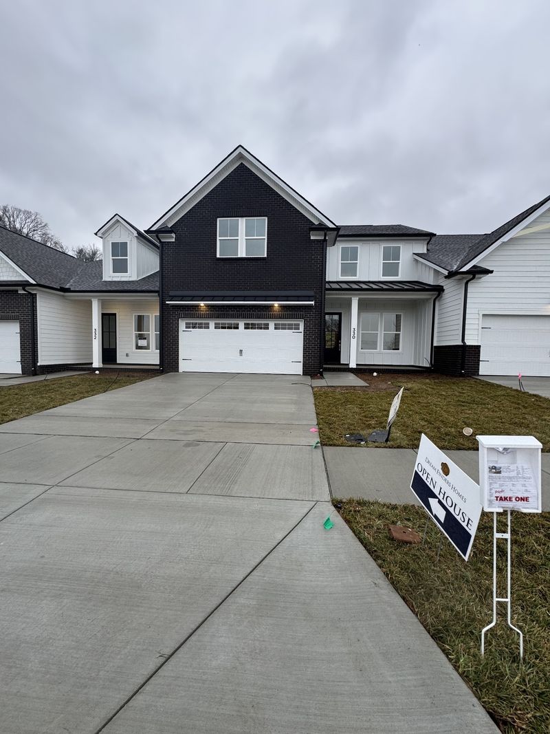 457 Buckwood Ave, Thompsons Station, TN 37179
