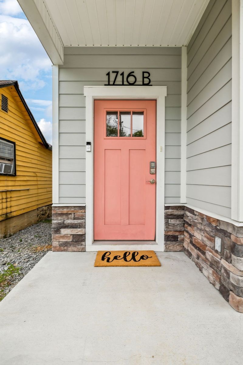 1716B Straightway Ave, Nashville, TN 37206
