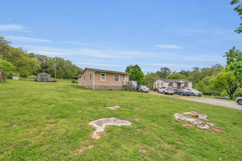 3163 Brandau Rd, Hermitage, TN 37076