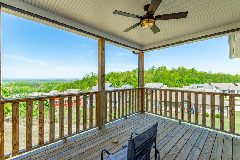 24 Tuscany Village Dr, Ringgold, GA 30736