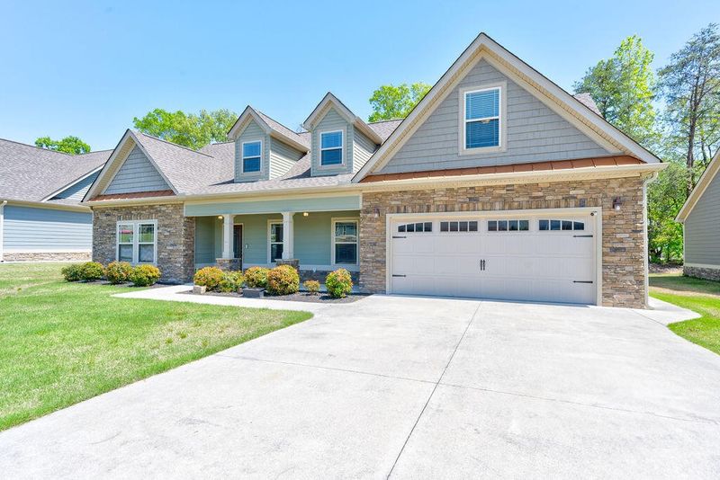 625 Live Oak Rd, Ringgold, GA 30736