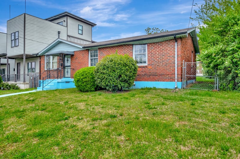 1018 13th Ave S, Nashville, TN 37212