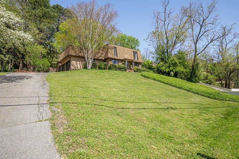 7328 Cavalier Rd, Nashville, TN 37221