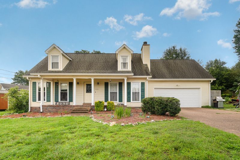 3019 Windsor Dr, Columbia, TN 38401