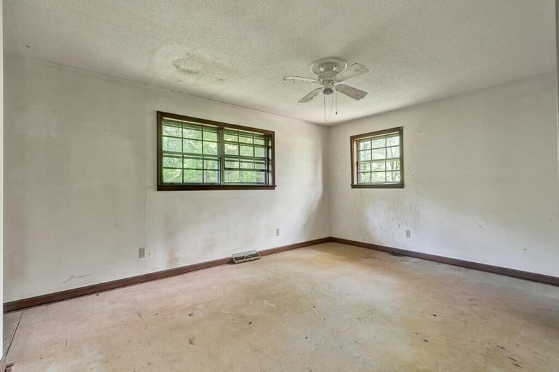 2829 Se Wells Dr, Dalton, GA 30720