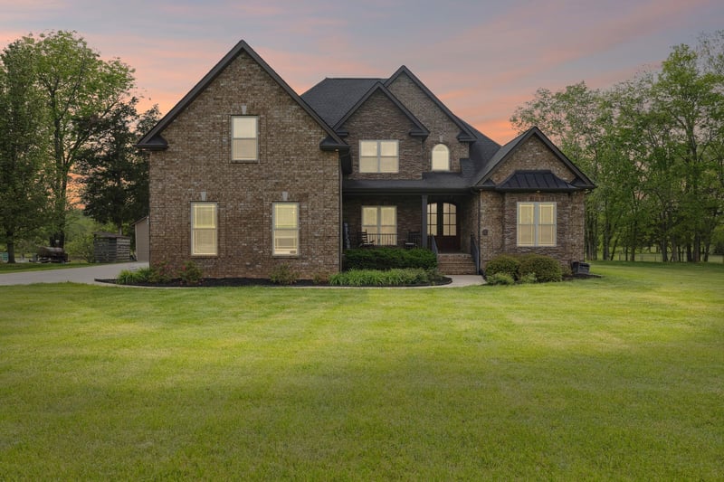 1645 N Lovvorn Rd, Christiana, TN 37037
