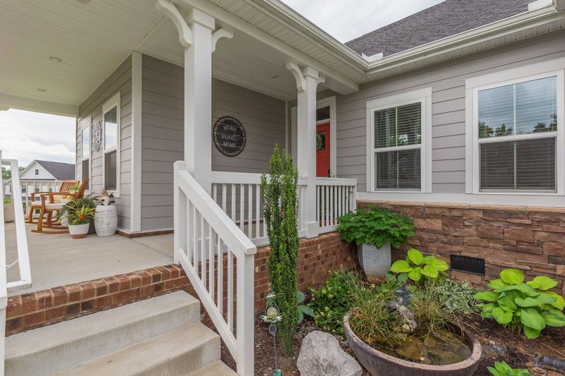 1624 Lila Dr, Murfreesboro, TN 37128