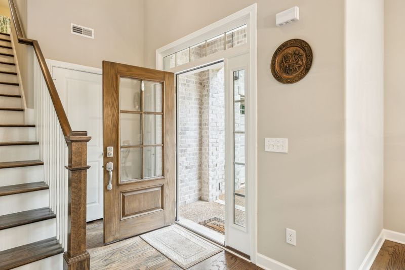 1521 Halifax Dr, Spring Hill, TN 37174