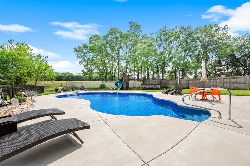 2025 Grandstand Dr, Lascassas, TN 37085