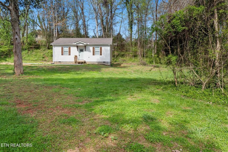 408 Blair St, Loudon, TN 37774