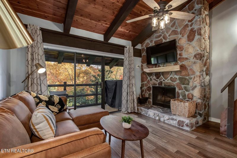 1081 Cove Rd #833, Sevierville, TN 37876