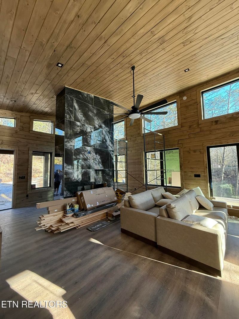 3423 Lillie Blvd, Sevierville, TN 37876