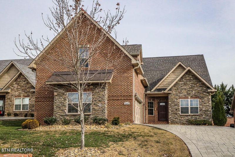 1564 Tsuga Dr, Alcoa, TN 37701