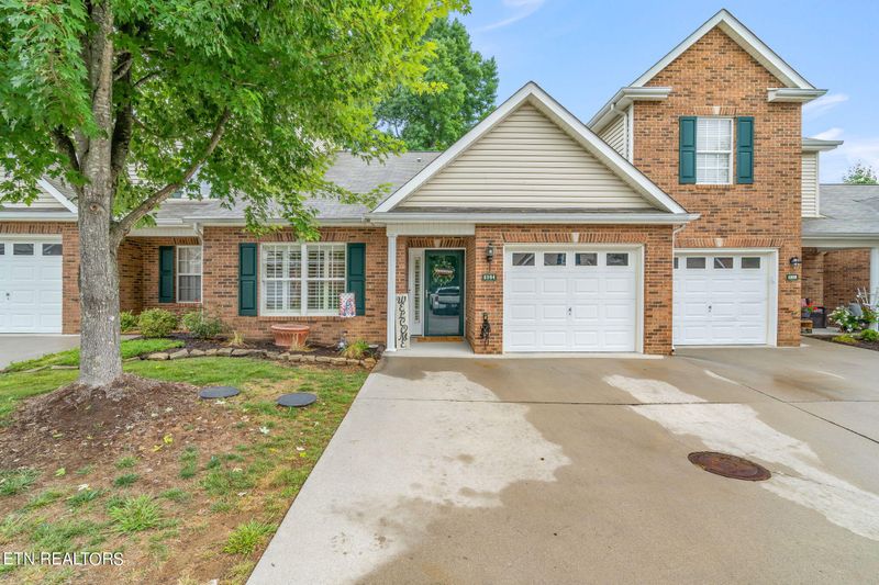 6984 La Christa Way #107, Knoxville, TN 37921