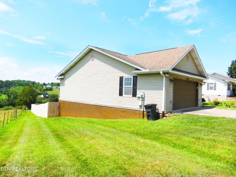 3754 Big Springs Rd, Maryville, TN 37801