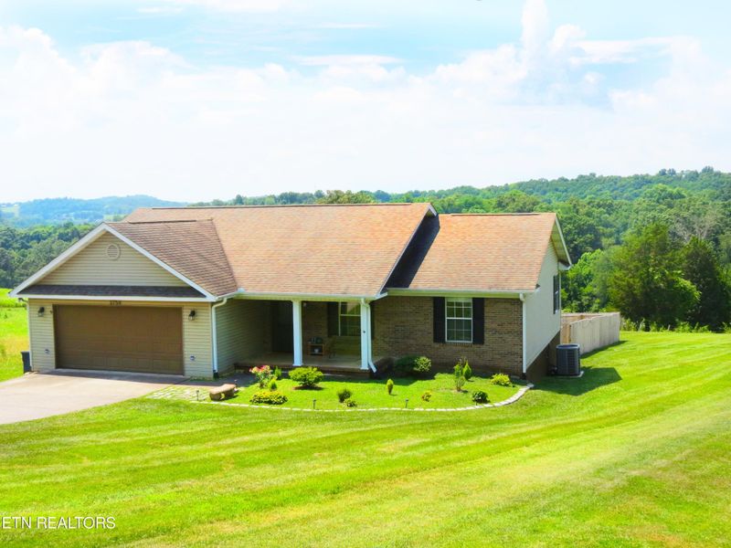 3754 Big Springs Rd, Maryville, TN 37801
