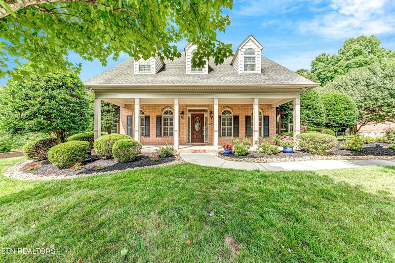 1068 Hamilton Ridge Ln, Knoxville, TN 37922