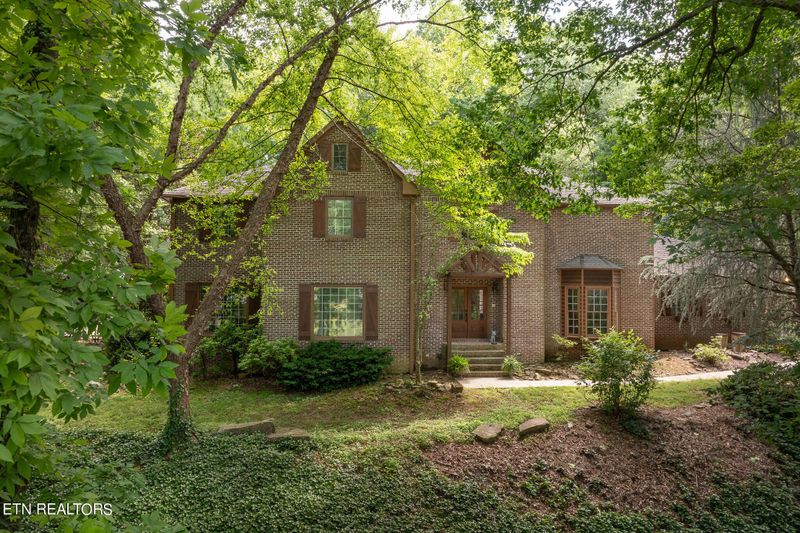7809 Eden Ln, Knoxville, TN 37938