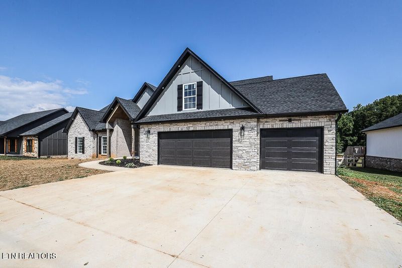 4843 Old Niles Ferry Rd, Maryville, TN 37801