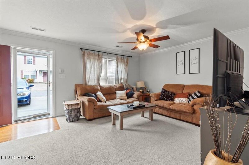 938 Micro Way, Knoxville, TN 37912