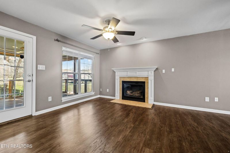 7117 Hannah Brook Rd, Knoxville, TN 37918