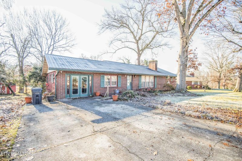 204 Brancroff Cir, Knoxville, TN 37920