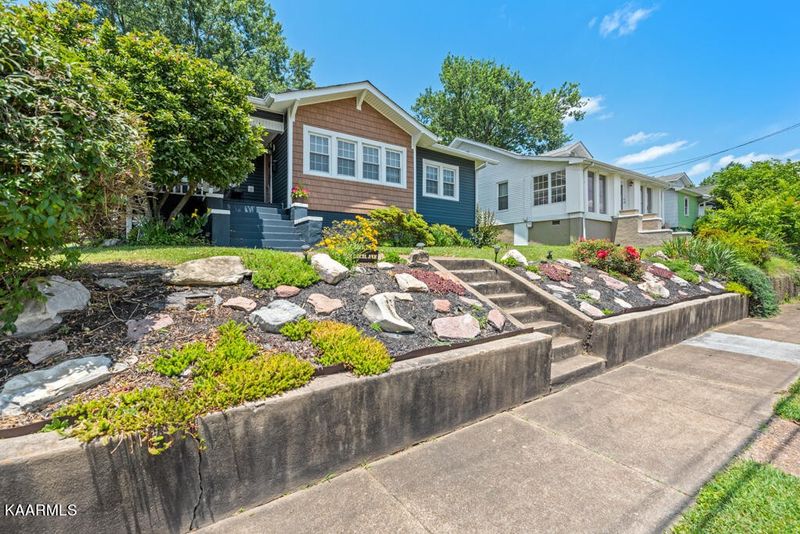 1901 Cecil Ave, Knoxville, TN 37917