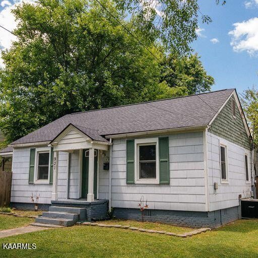 931 Banks Ave, Knoxville, TN 37917