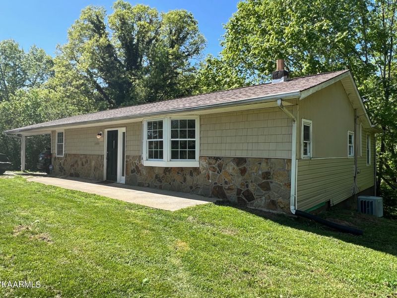 10800 Dogwood Rd, Knoxville, TN 37931