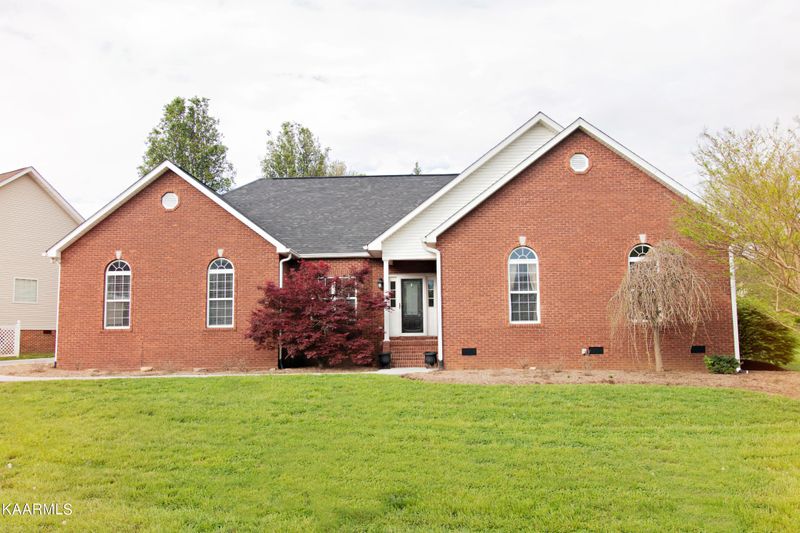 1828 Fleming Valley Ln, Knoxville, TN 37938