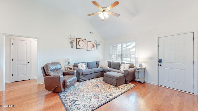 4216 Zephyr Ct, Murfreesboro, TN 37128