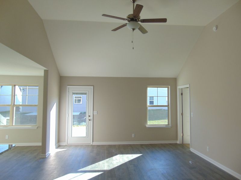 3614 Country Park Ln, Murfreesboro, TN 37128