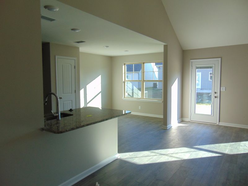 3614 Country Park Ln, Murfreesboro, TN 37128