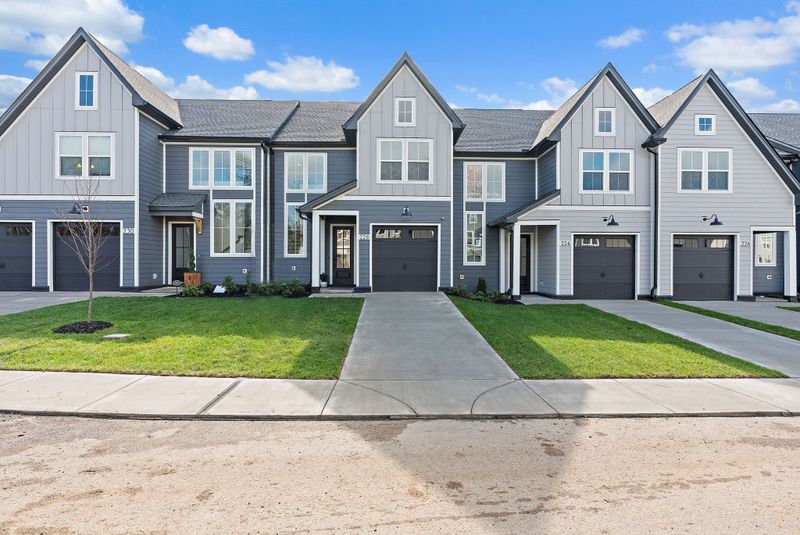223 Panther Dr, Murfreesboro, TN 37127